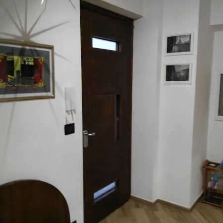 La Corte Nocleg ze śniadaniem *