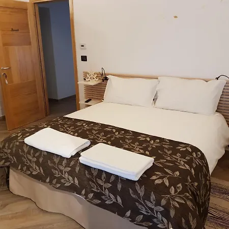 La Corte