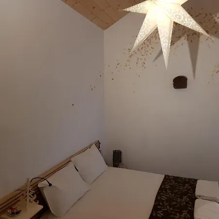 La Corte Nocleg ze śniadaniem *